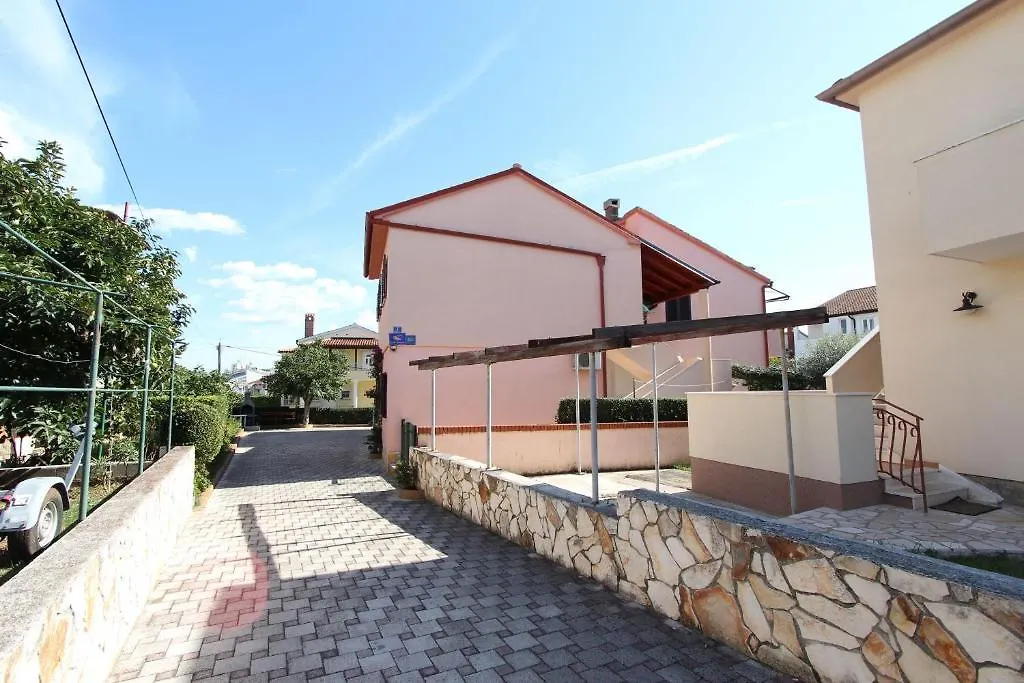 Apartments Rozi Rovinj