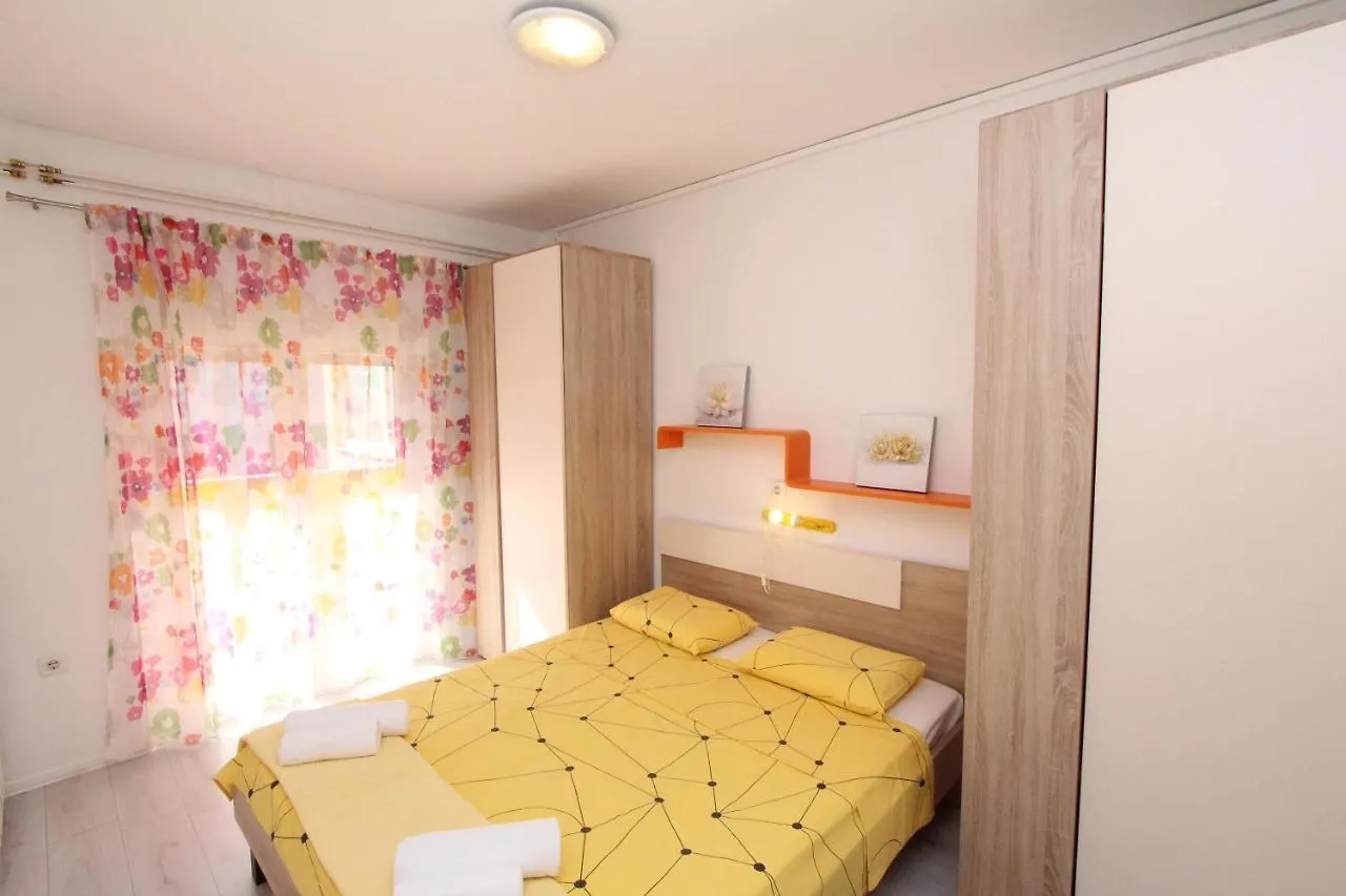 Apartments Rozi Rovinj