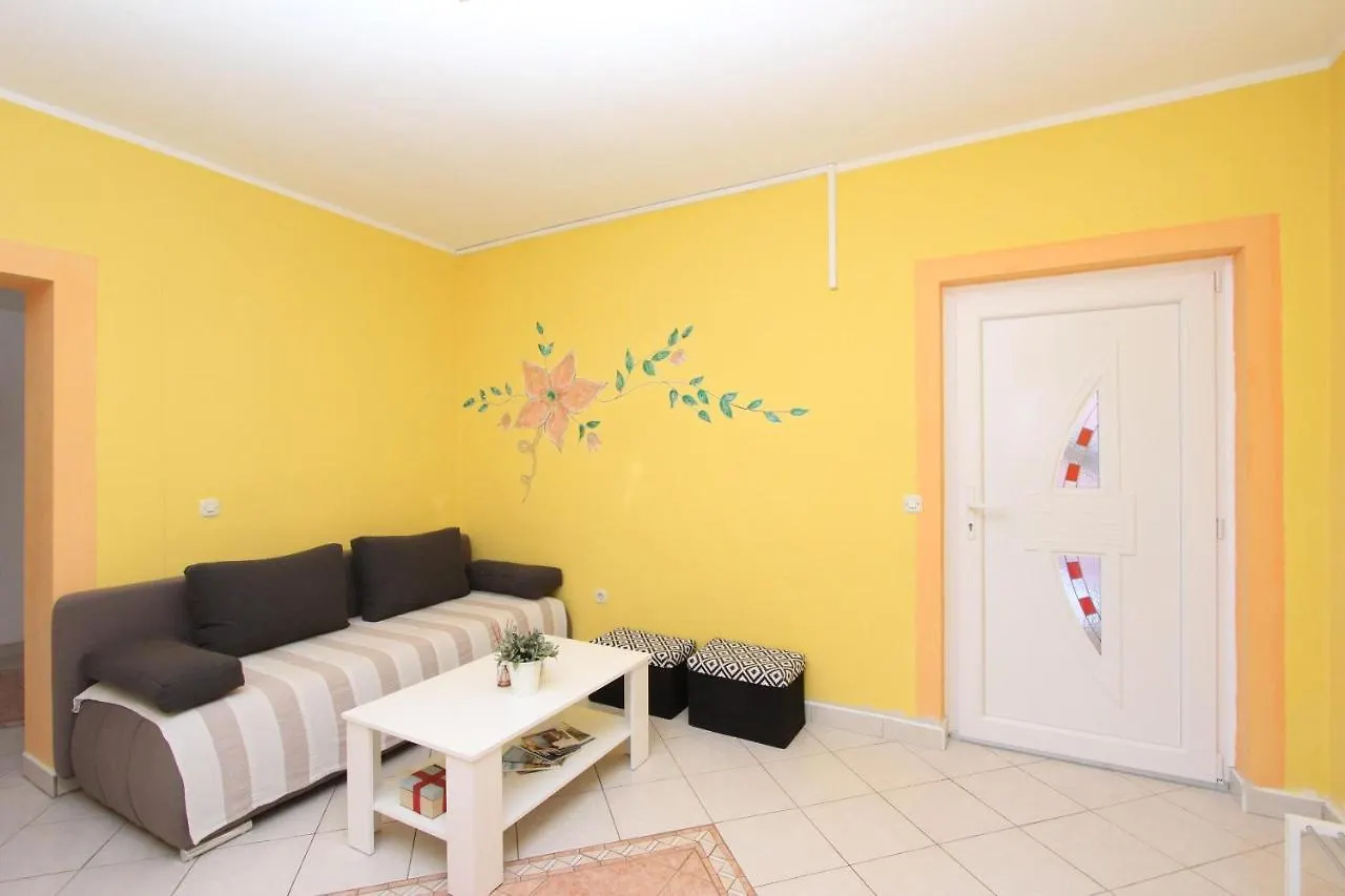 Apartments Rozi Rovinj