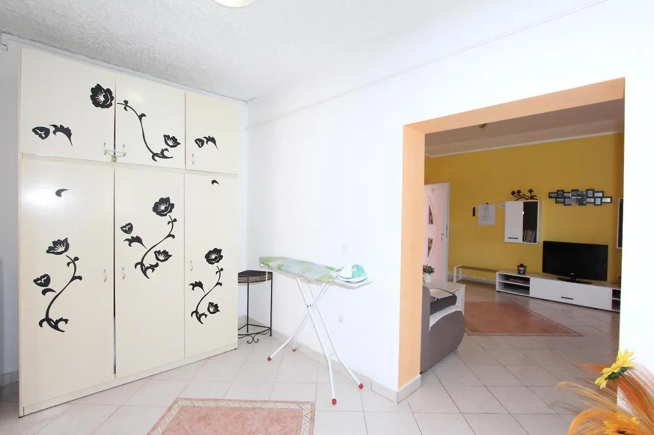 Apartments Rozi Rovinj 0*,  Croatia