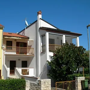 Nadija Apartament