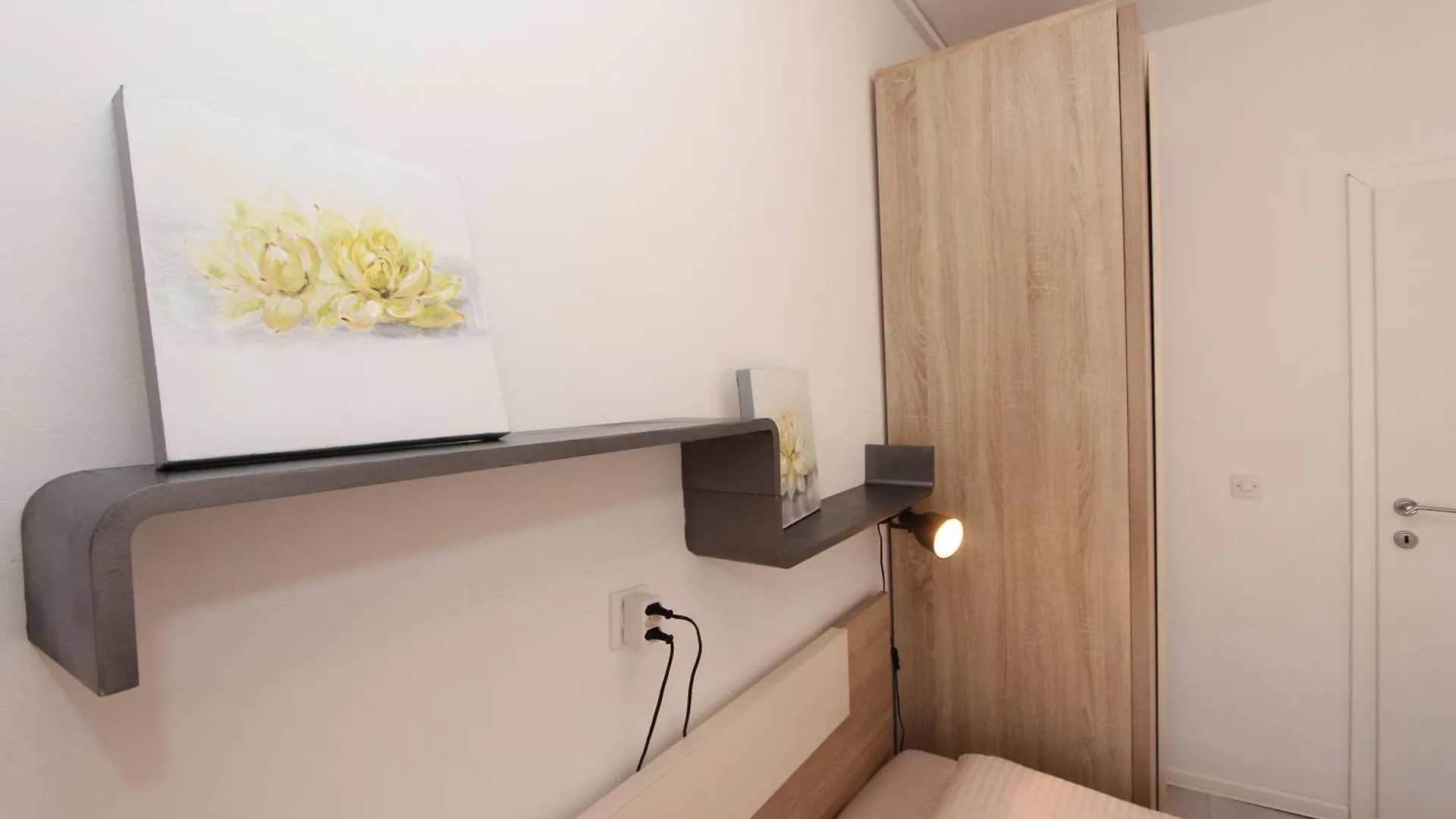 Apartments Rozi Rovinj 0*,  Croatia