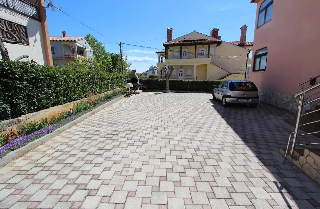 Apartments Rozi Rovinj